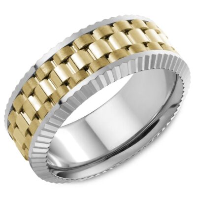 Iapetus men's wedding ring in yellow metal with bold link pattern and ridged edges in white metal
